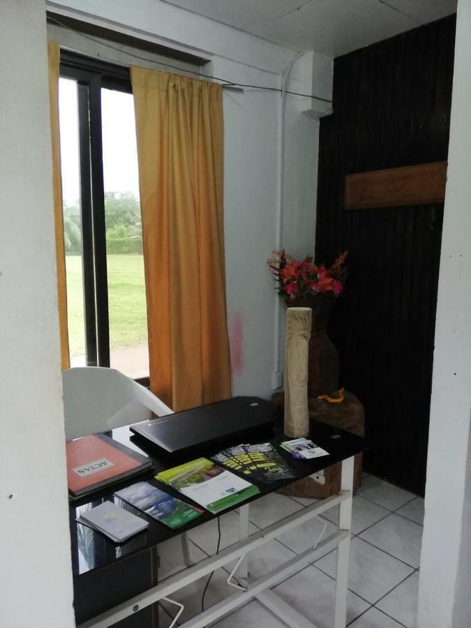 Cabinas Miss Miriam 2 Tortuguero Exterior foto