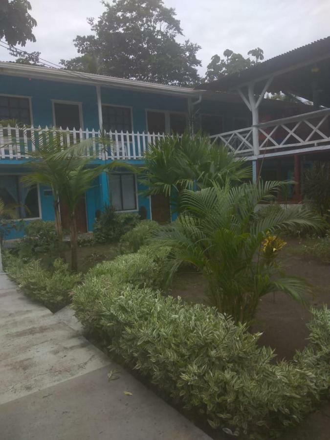 Cabinas Miss Miriam 2 Tortuguero Exterior foto