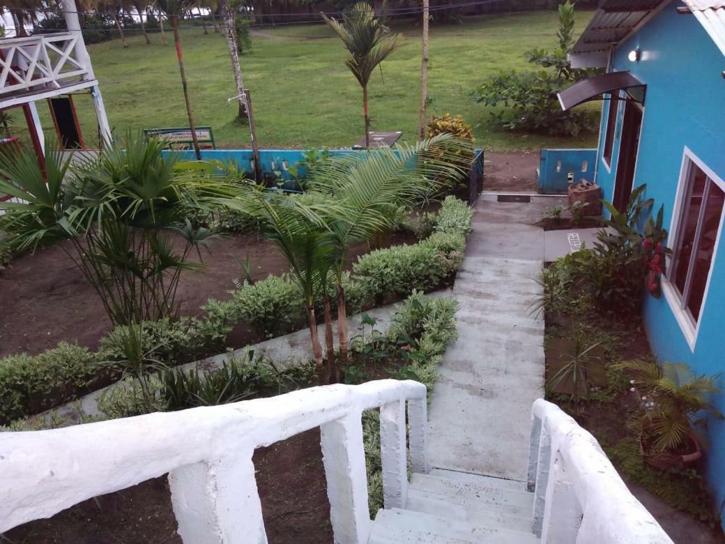 Cabinas Miss Miriam 2 Tortuguero Exterior foto